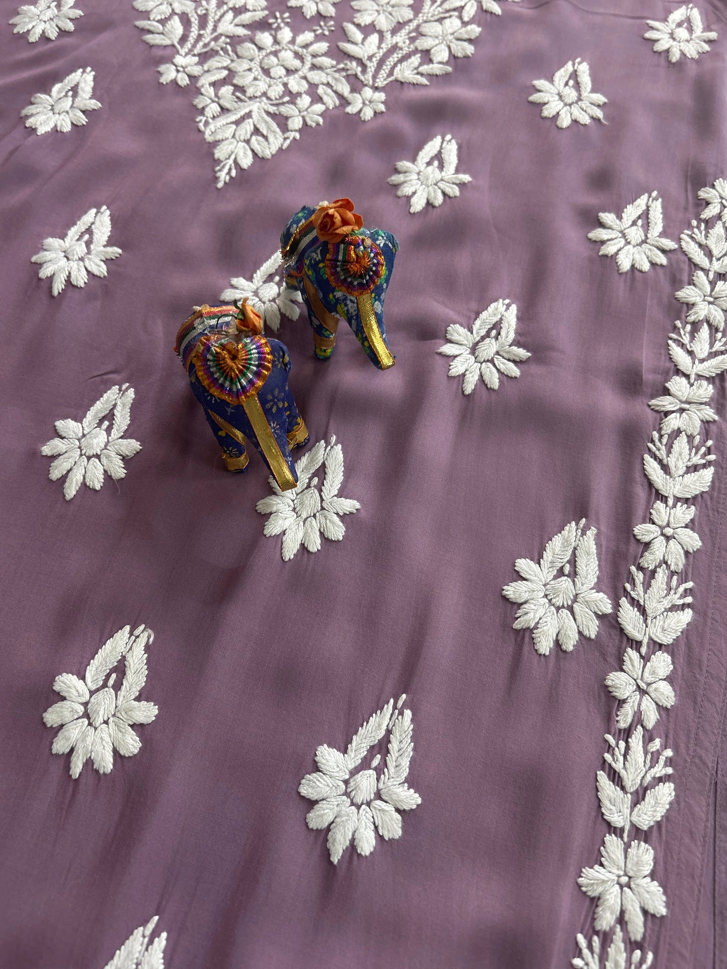 Lucknowi Chikankari Mauve 'Jamuni' Modal Kurti-K70013