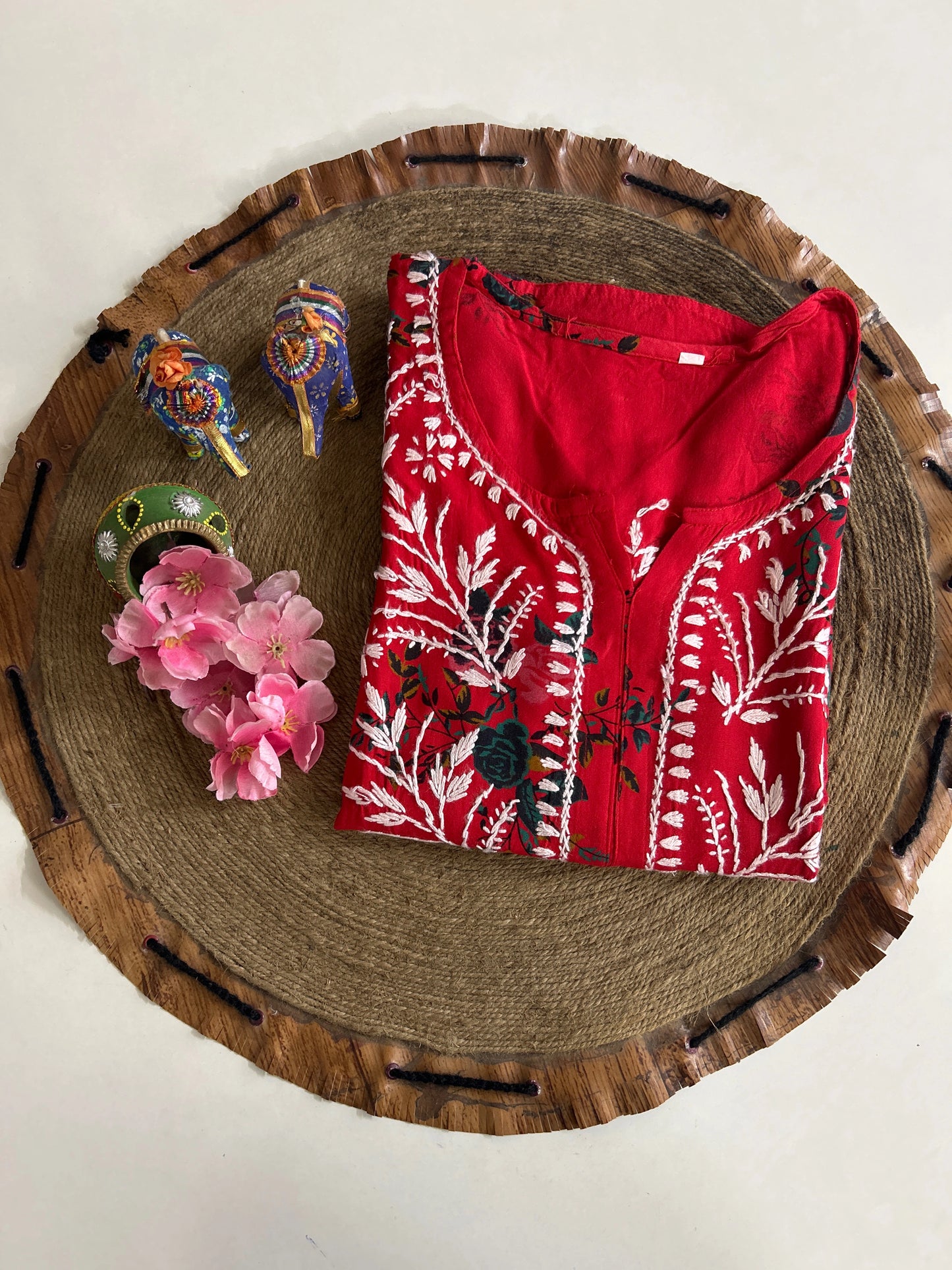 Lucknowi Chikankari Red Printed Rayon Kurti-K000074