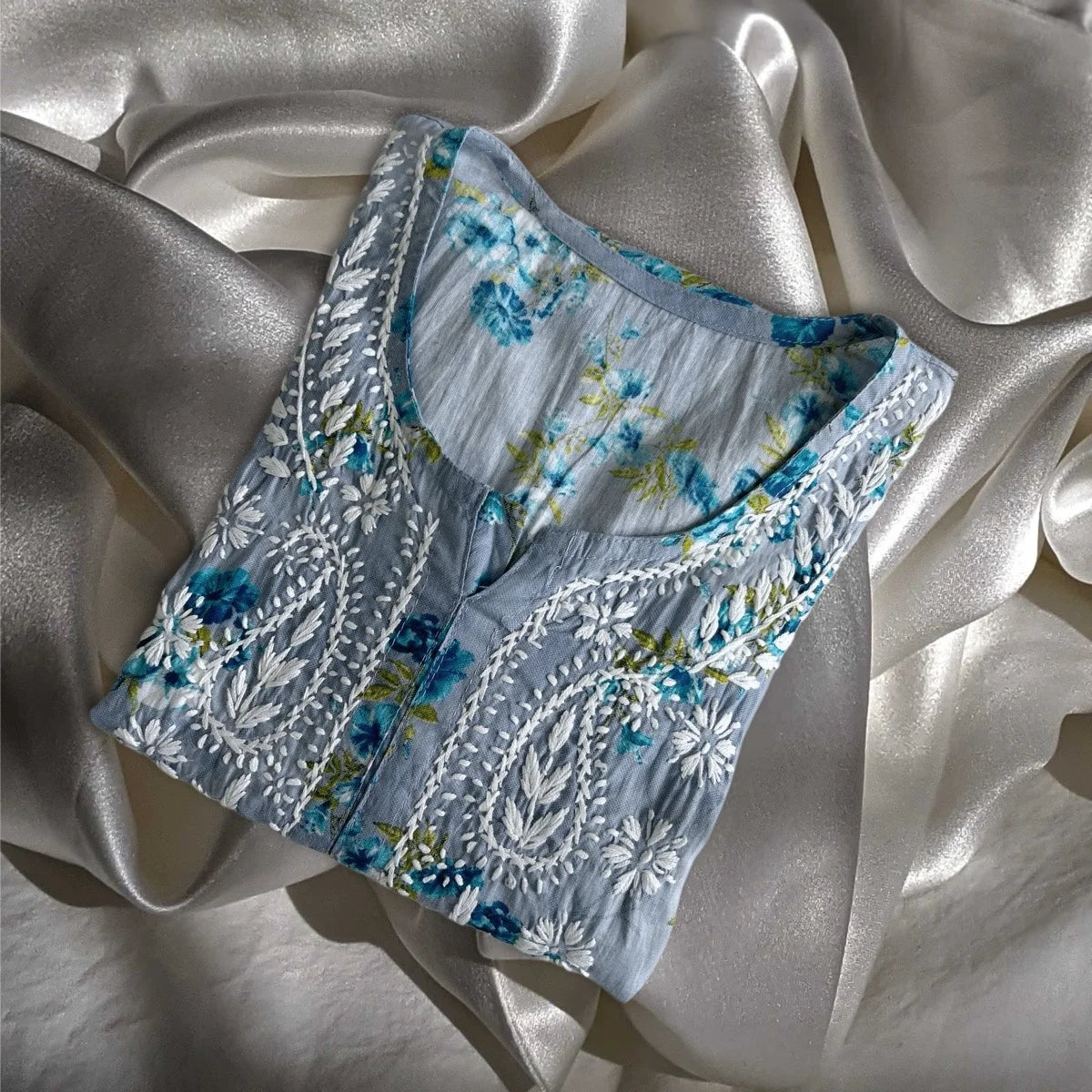 Lucknowi Chikankari Grey Printed Cotton Short Kurti-T000024