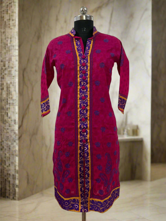 Lucknowi Chikankari Magenta Chanderi Kurti-PE00004