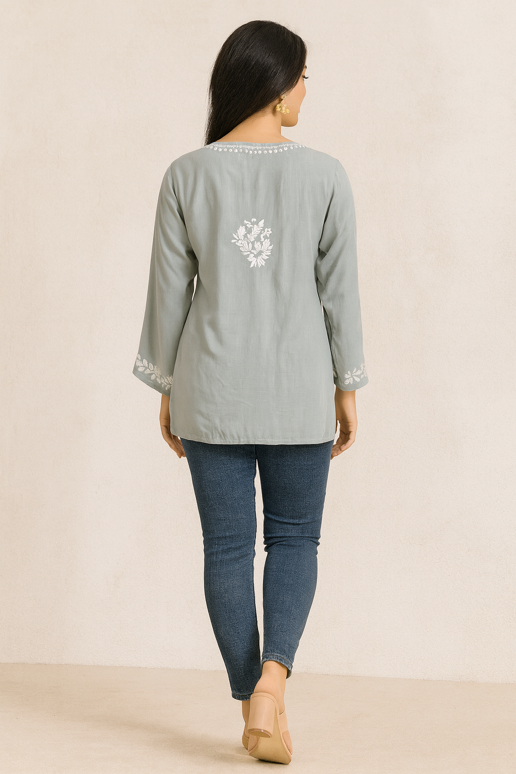 Lucknowi Chikankari Grey 'Dhoondhla' Rayon Short Kurti-T50018