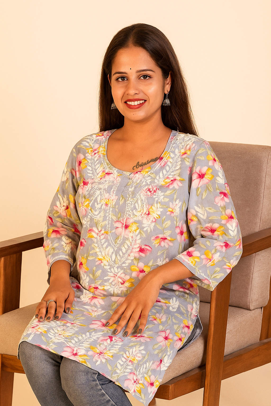 Lucknowi Chikankari Grey 'Dhoondhla' Printed Cotton Short Kurti-T000015