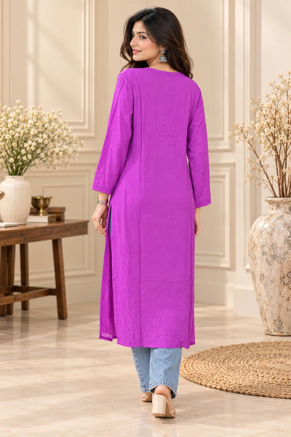 Lucknowi Chikankari Women's Lilac Magenta 'Shagufta' Viscose Kurta
