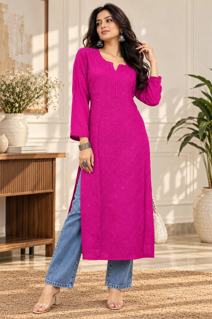 Lucknowi Chikankari Women's Magenta 'Shagufta' Viscose Kurta