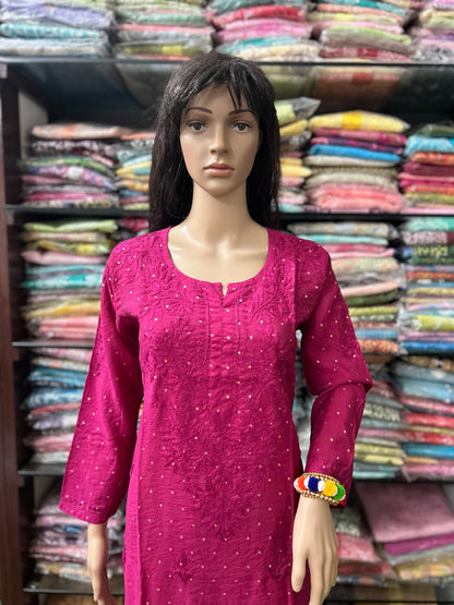 Lucknowi Chikankari Magenta 'Shagufta' Chanderi Kurti-K000036