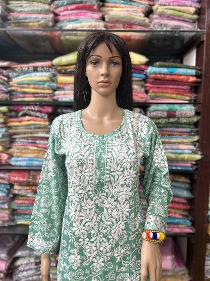 Lucknowi Chikankari Green 'Bahar' Printed Cotton Kurti-K000080