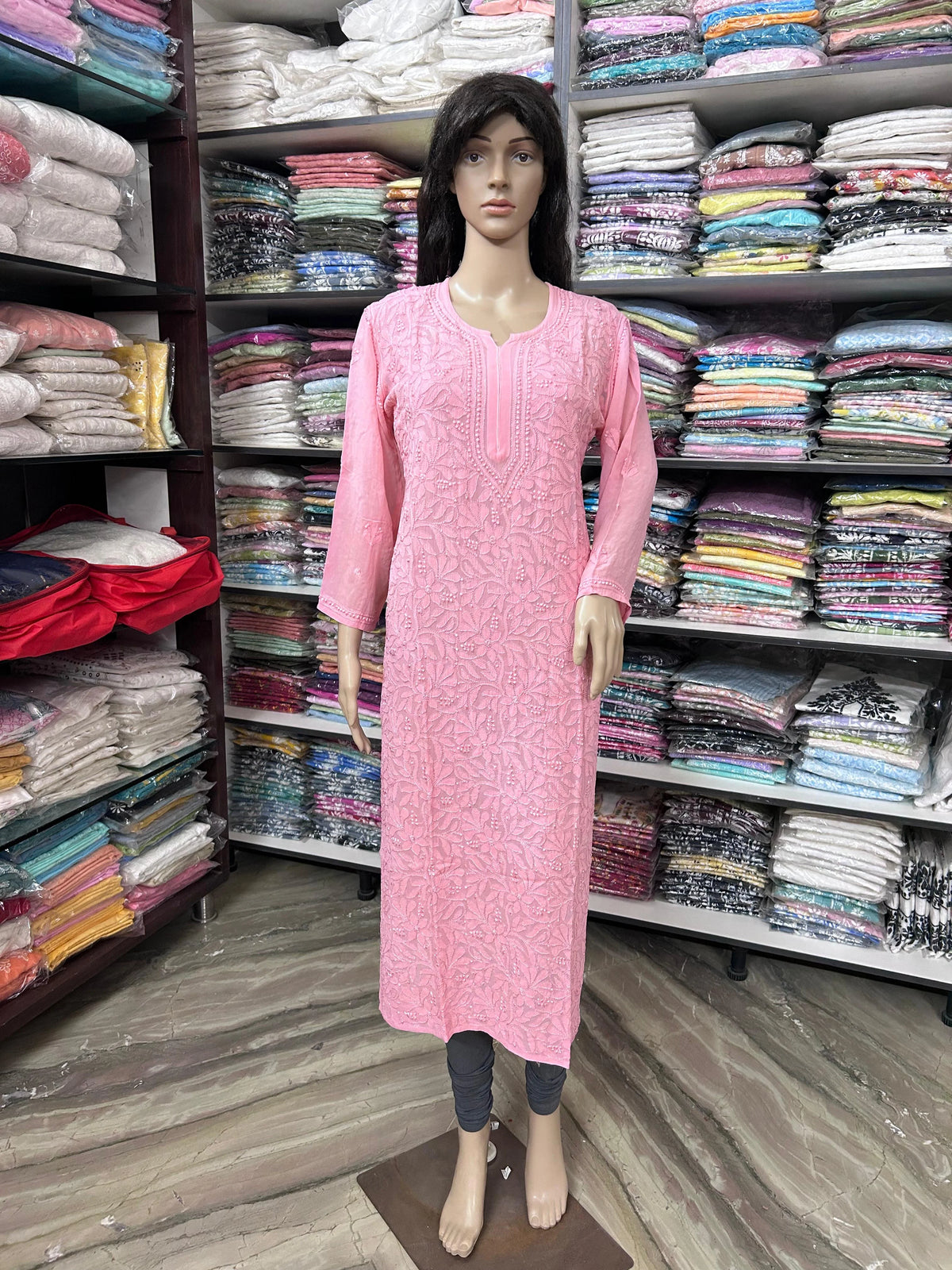 Lucknowi Chikankari Women's Coral Pink 'Shagufta' Viscose Kurta