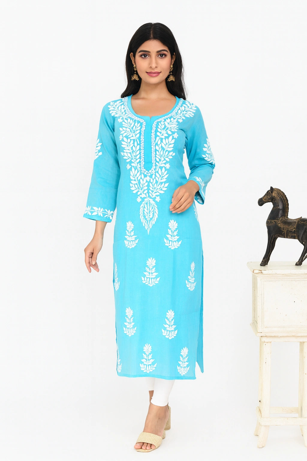 Lucknow Fashion Diary Hand Embroidered Lucknowi Chikankari Women's Blue Cotton Kurti