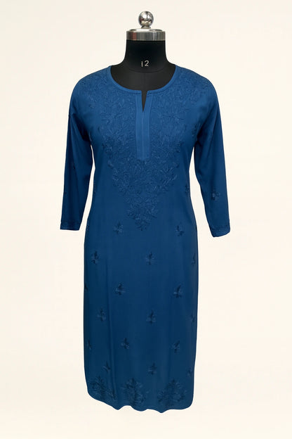 lucknowi chikankari Blue dress on a mannequin against a white background