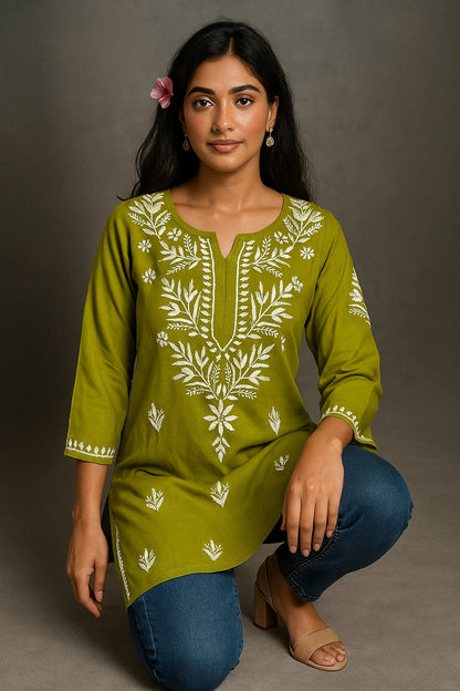 Lucknow Fashion Diary Hand Embroidered Lucknowi Chikankari Women's Green Rayon Short Kurti