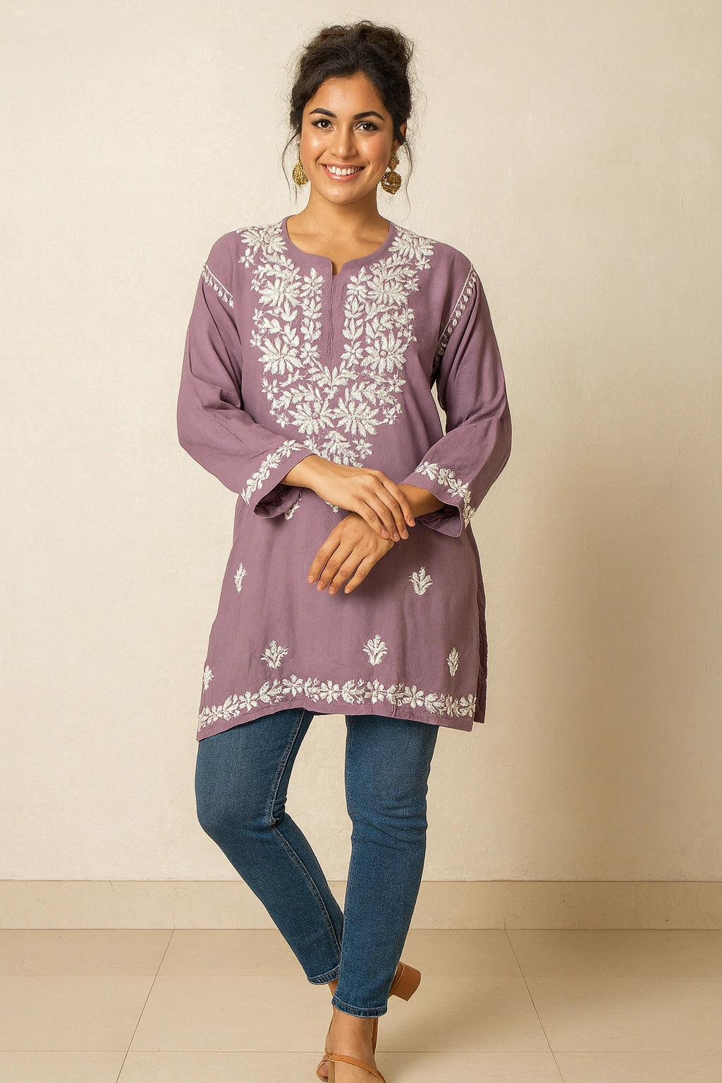 Lucknow Fashion Diary Hand Embroidered Lucknowi Chikankari Women's Mauve Rayon Short Kurti 