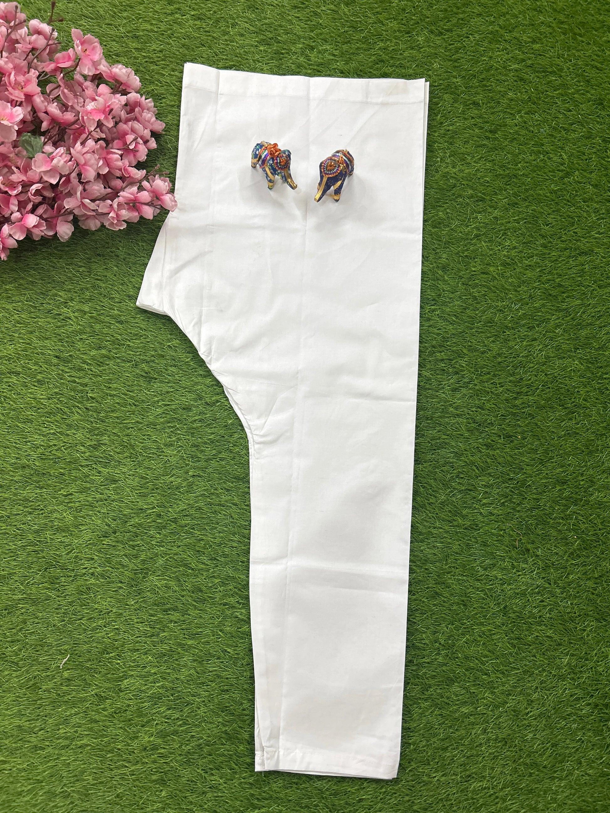Lucknow Fashion Diary Men's White Cotton Pyjama 